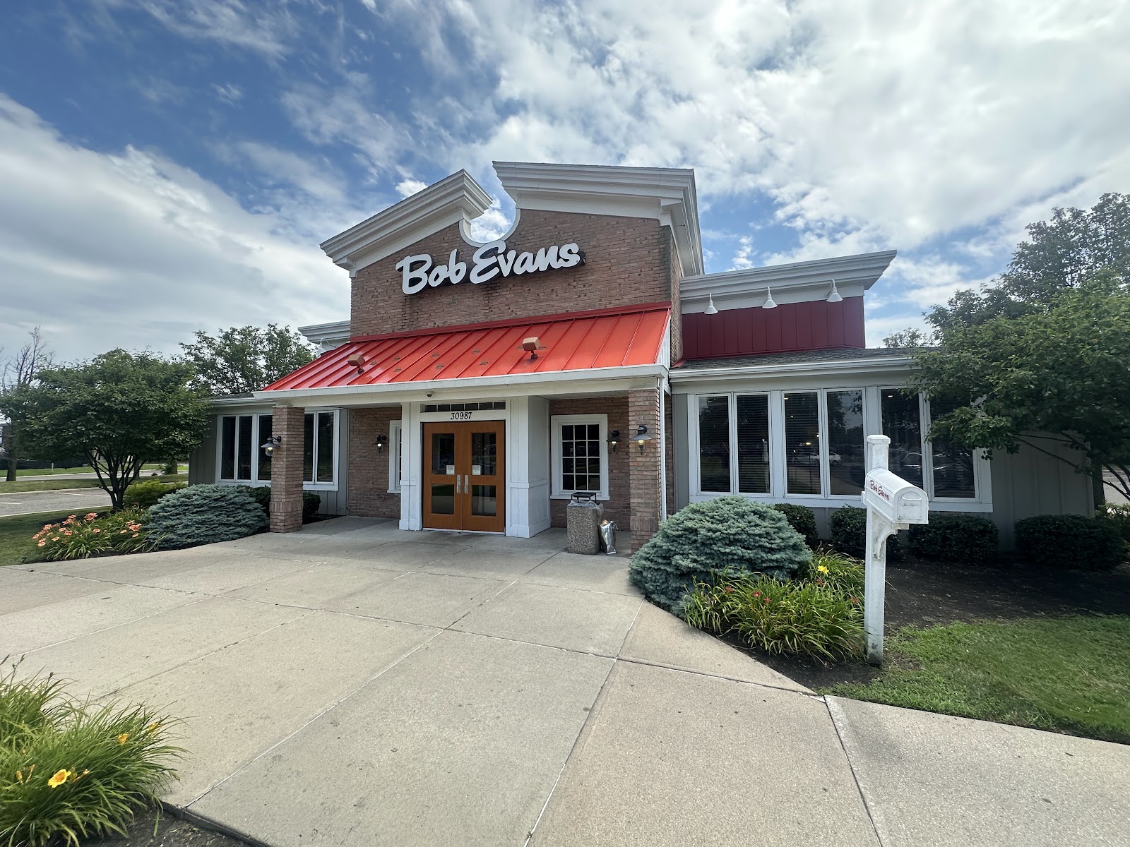 Bob Evans in Romulus