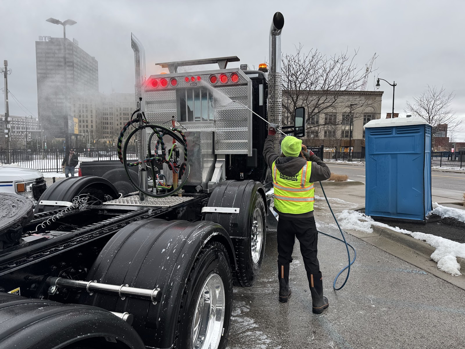 Detroit Power Washing — photo