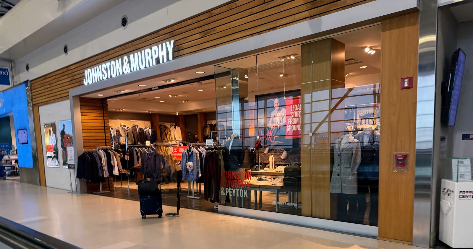 Johnston & Murphy — photo