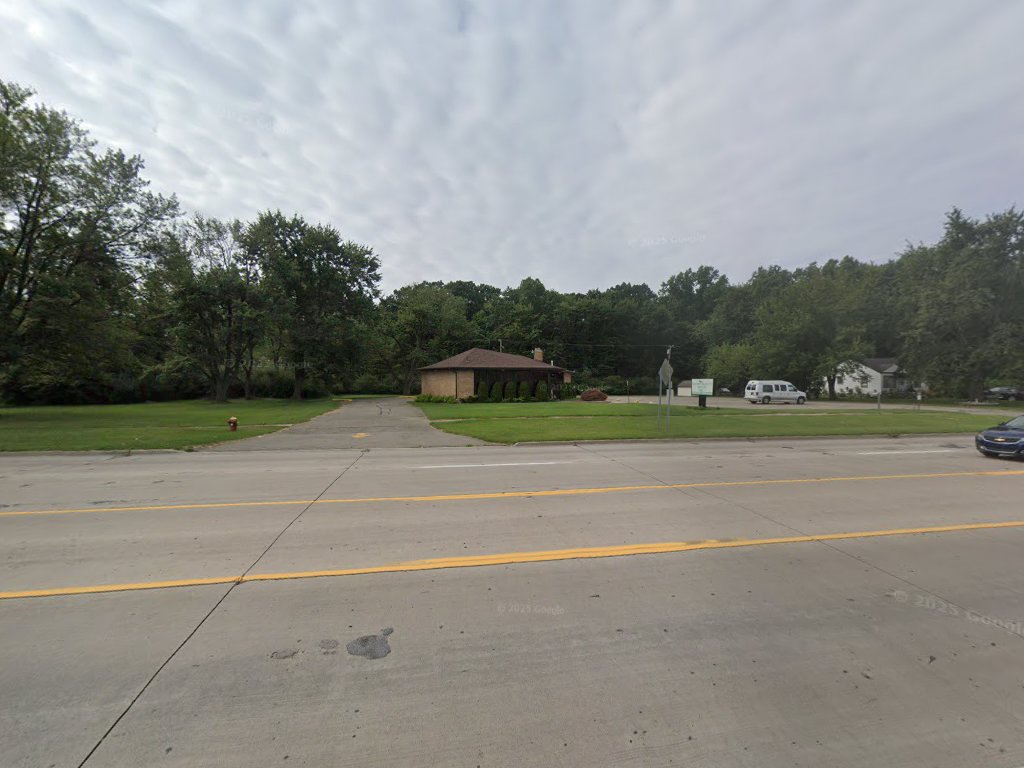 Metro Realty Group Inc in Romulus