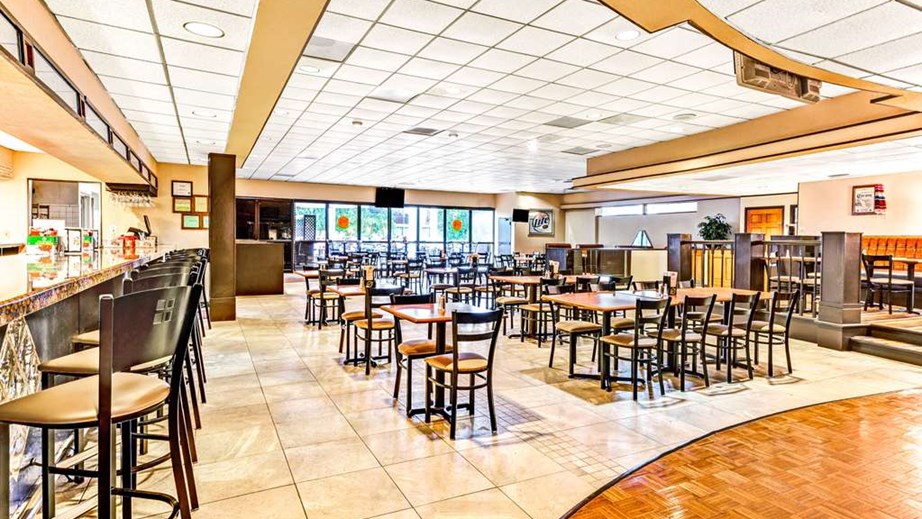 Palms Cafe in Romulus