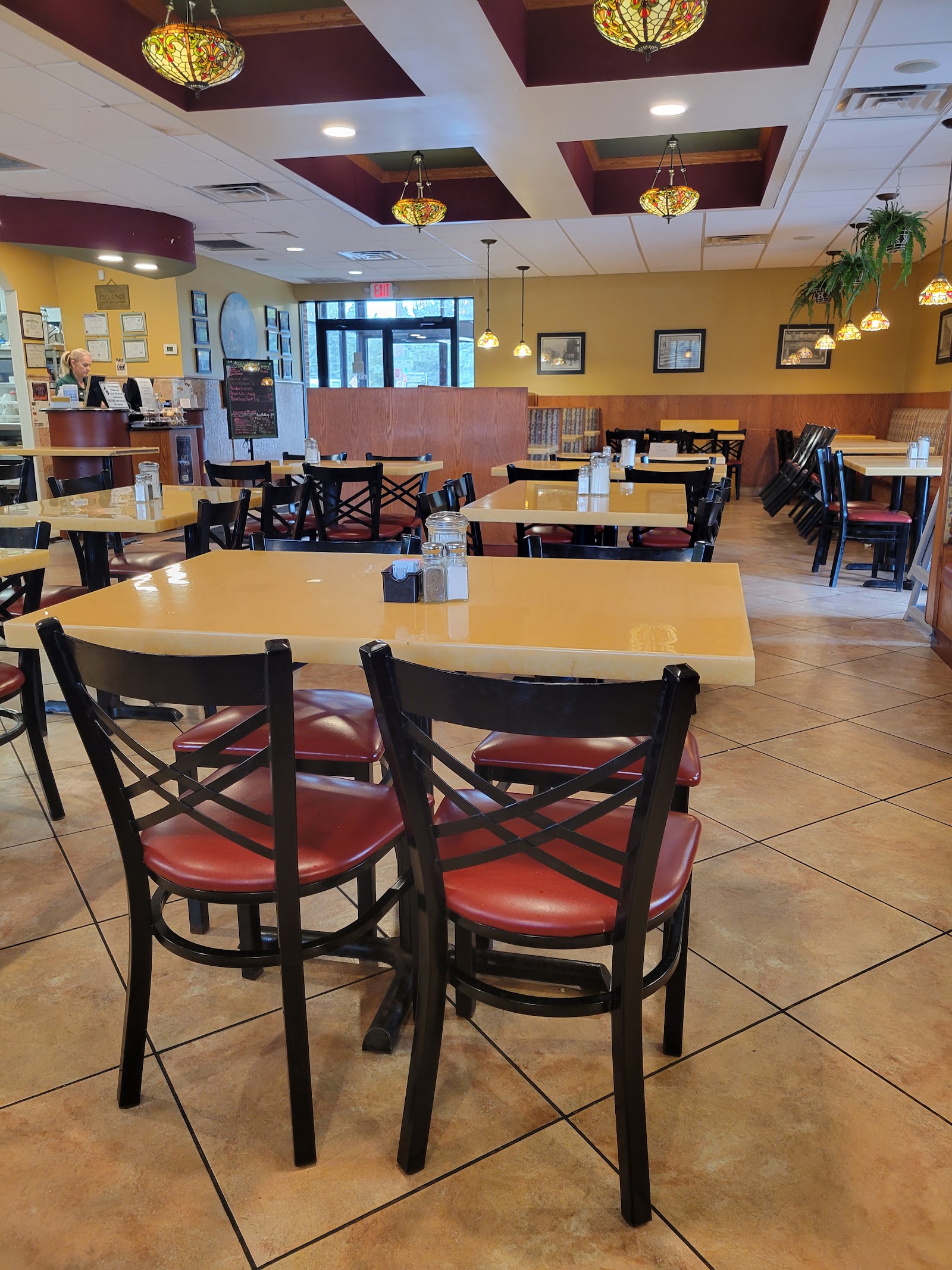 Romulus House Restaurant — photo
