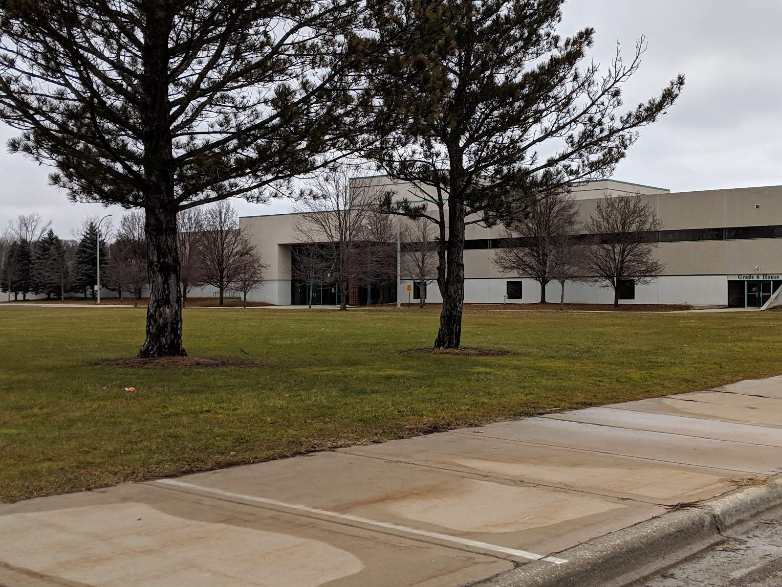 Romulus Middle School — photo