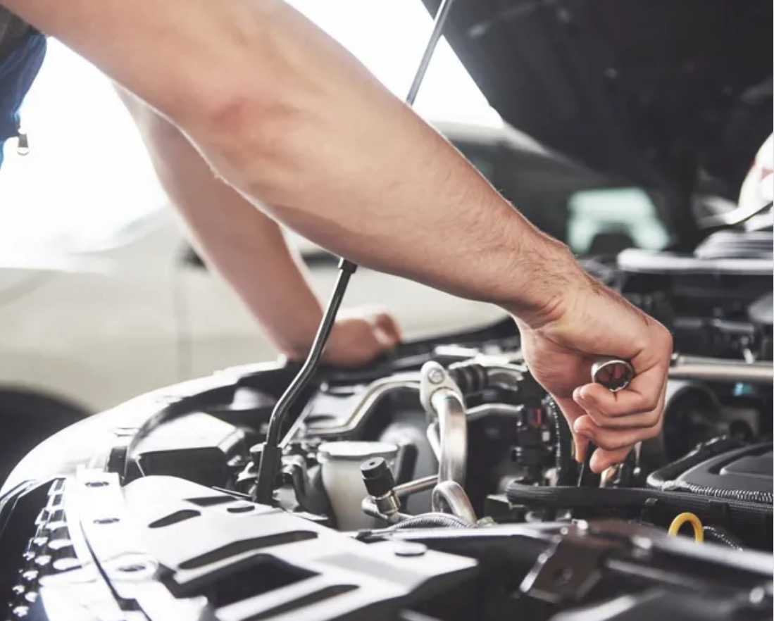 Telegraph Auto & Diesel Truck Repair in Romulus