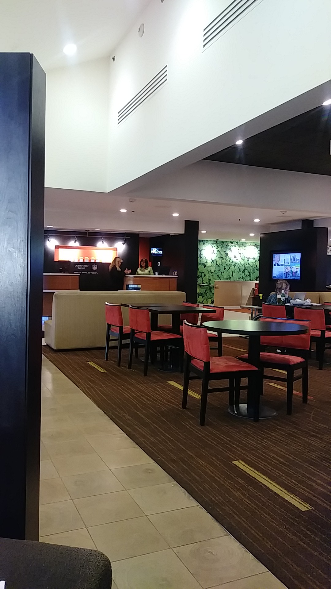 The Bistro – Eat. Drink. Connect. in Romulus